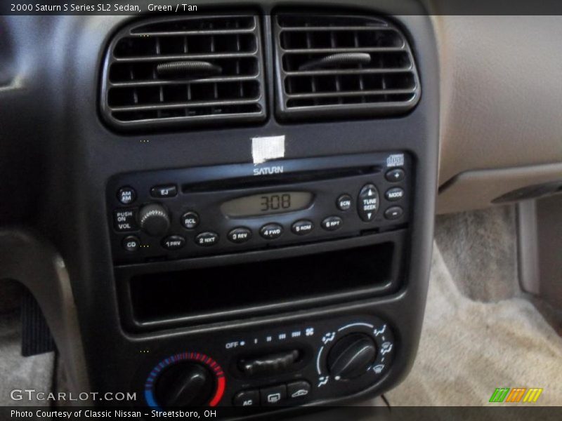 Green / Tan 2000 Saturn S Series SL2 Sedan
