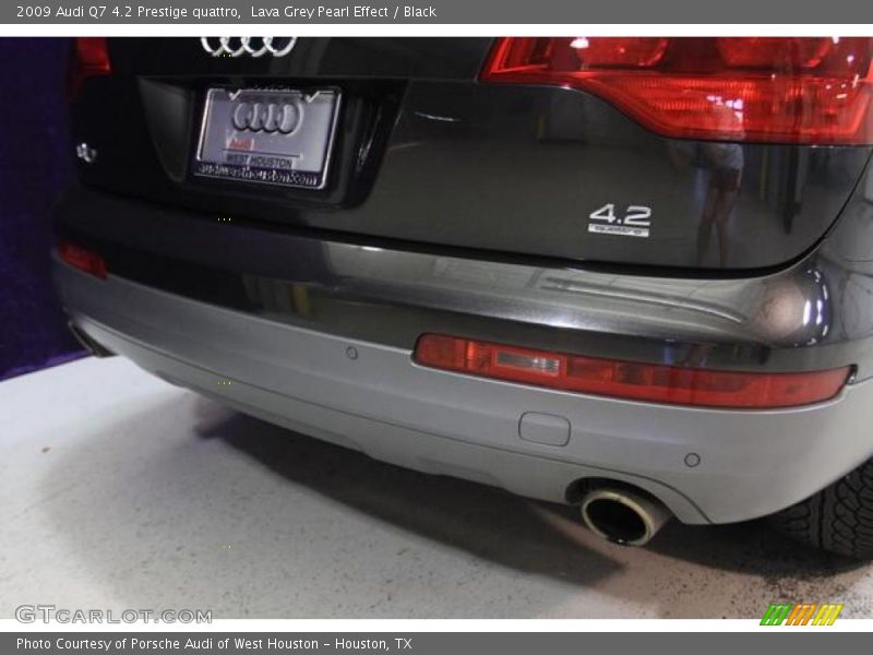 Lava Grey Pearl Effect / Black 2009 Audi Q7 4.2 Prestige quattro