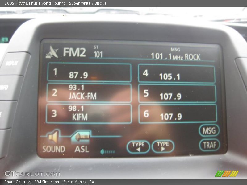 Super White / Bisque 2009 Toyota Prius Hybrid Touring