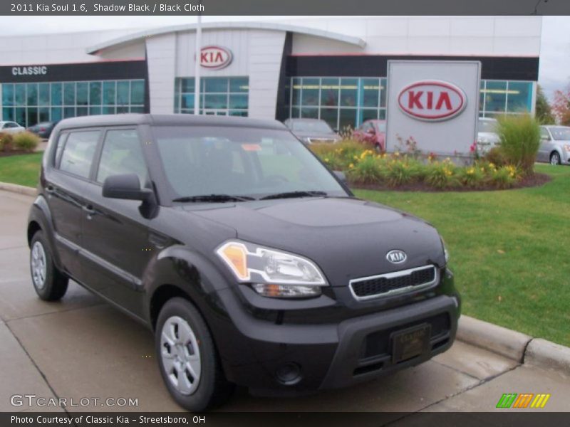 Shadow Black / Black Cloth 2011 Kia Soul 1.6