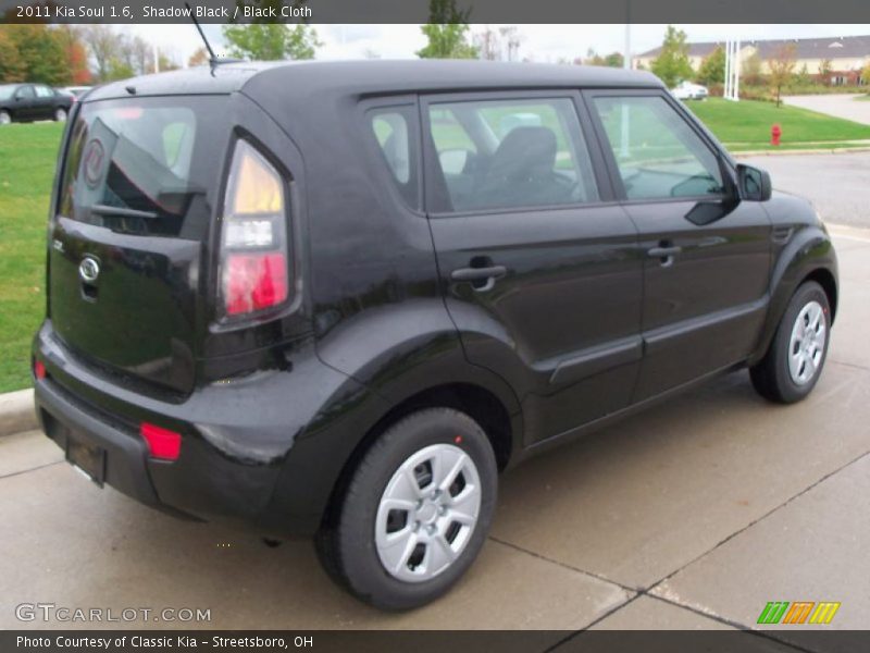Shadow Black / Black Cloth 2011 Kia Soul 1.6