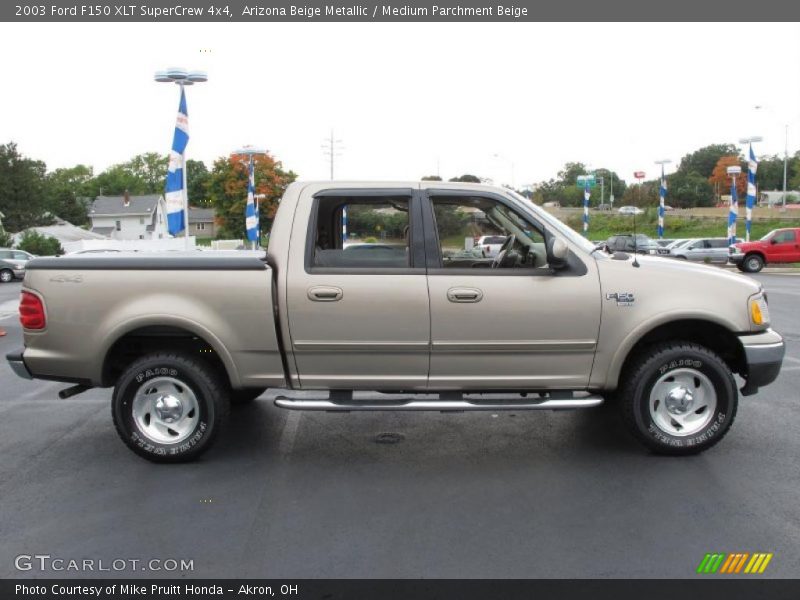 Arizona Beige Metallic / Medium Parchment Beige 2003 Ford F150 XLT SuperCrew 4x4