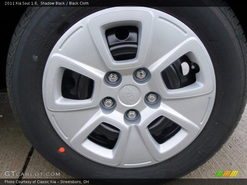 Shadow Black / Black Cloth 2011 Kia Soul 1.6