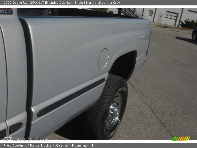 Bright Silver Metallic / Mist Gray 1999 Dodge Ram 2500 SLT Extended Cab 4x4