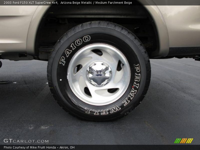 Arizona Beige Metallic / Medium Parchment Beige 2003 Ford F150 XLT SuperCrew 4x4