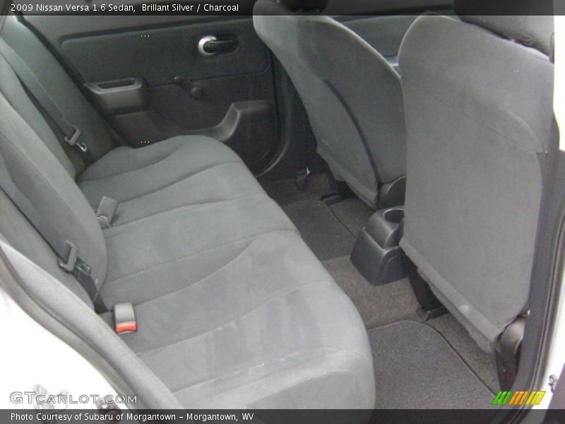 Brillant Silver / Charcoal 2009 Nissan Versa 1.6 Sedan