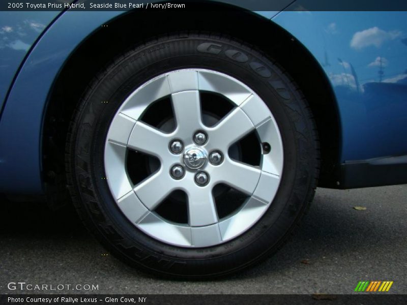 Seaside Blue Pearl / Ivory/Brown 2005 Toyota Prius Hybrid