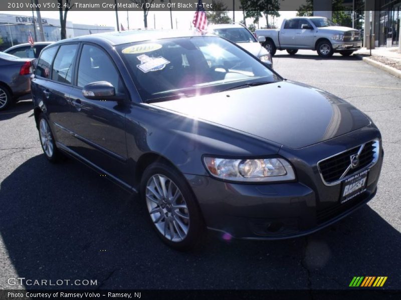 Titanium Grey Metallic / Dalaro Off Black T-Tec 2010 Volvo V50 2.4i