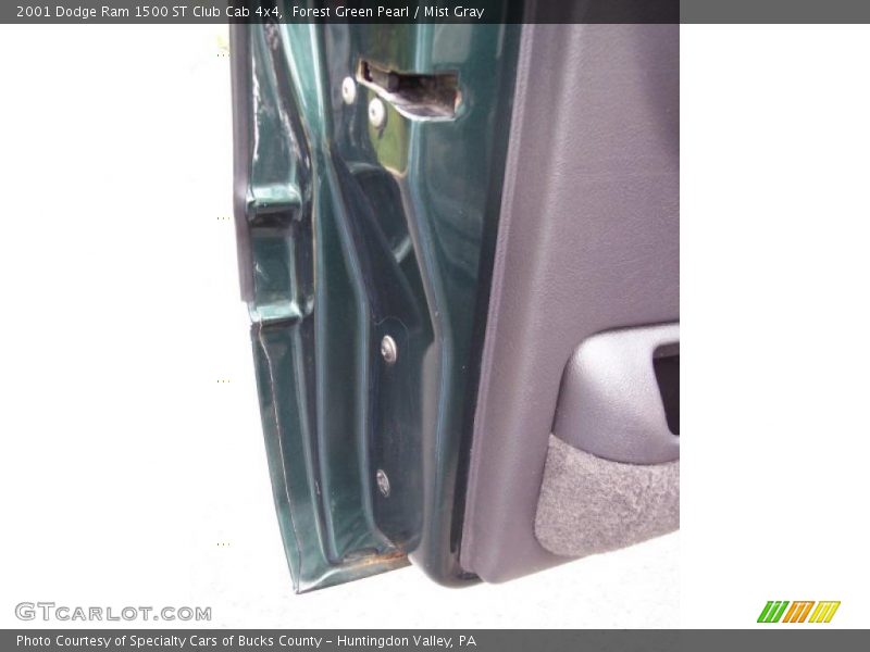 Forest Green Pearl / Mist Gray 2001 Dodge Ram 1500 ST Club Cab 4x4