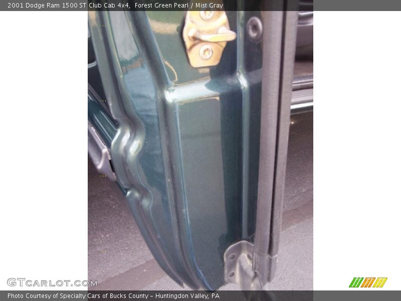 Forest Green Pearl / Mist Gray 2001 Dodge Ram 1500 ST Club Cab 4x4