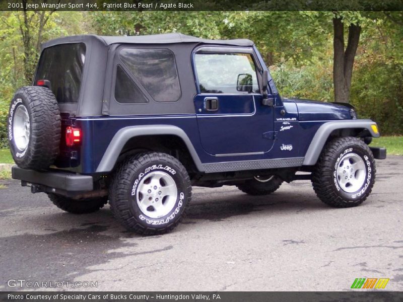 Patriot Blue Pearl / Agate Black 2001 Jeep Wrangler Sport 4x4
