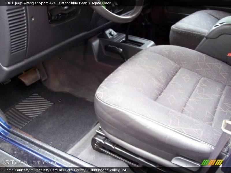 Patriot Blue Pearl / Agate Black 2001 Jeep Wrangler Sport 4x4