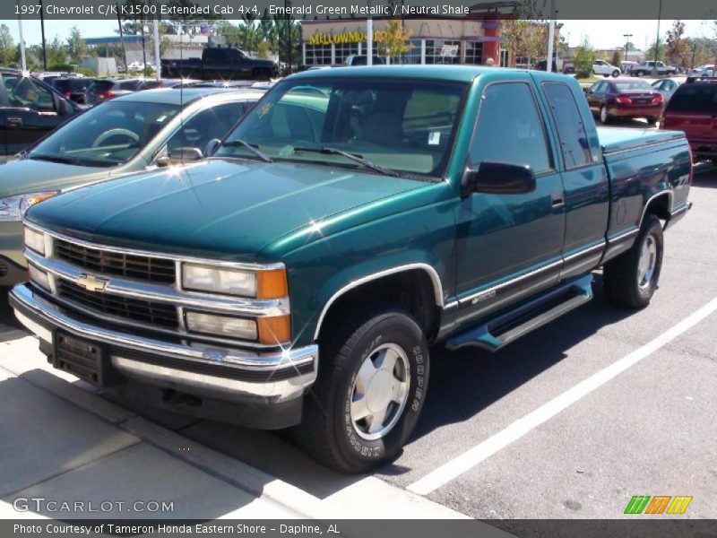 Emerald Green Metallic / Neutral Shale 1997 Chevrolet C/K K1500 Extended Cab 4x4