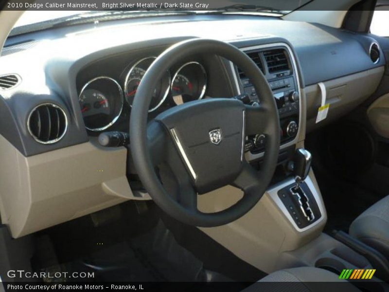 Bright Silver Metallic / Dark Slate Gray 2010 Dodge Caliber Mainstreet