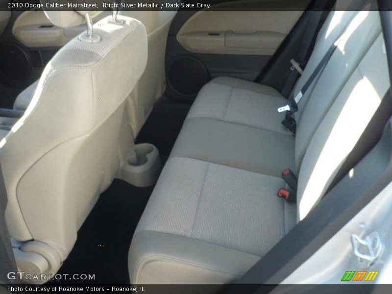 Bright Silver Metallic / Dark Slate Gray 2010 Dodge Caliber Mainstreet