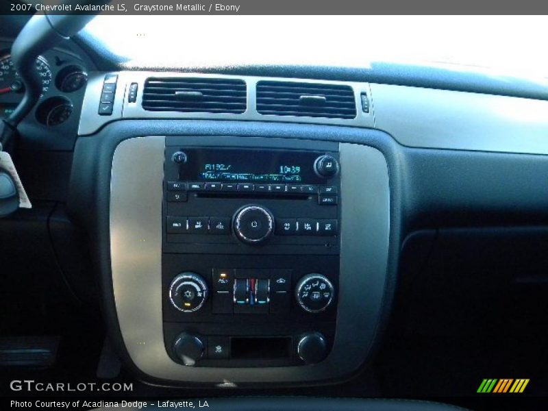Graystone Metallic / Ebony 2007 Chevrolet Avalanche LS