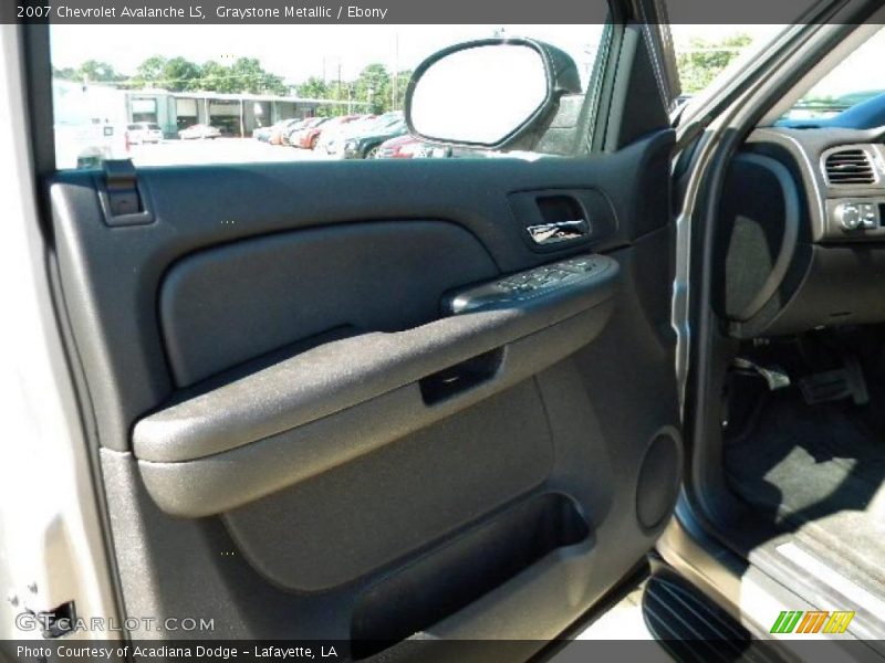 Graystone Metallic / Ebony 2007 Chevrolet Avalanche LS