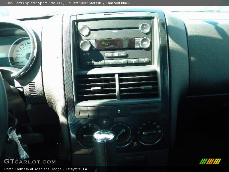 Brilliant Silver Metallic / Charcoal Black 2009 Ford Explorer Sport Trac XLT