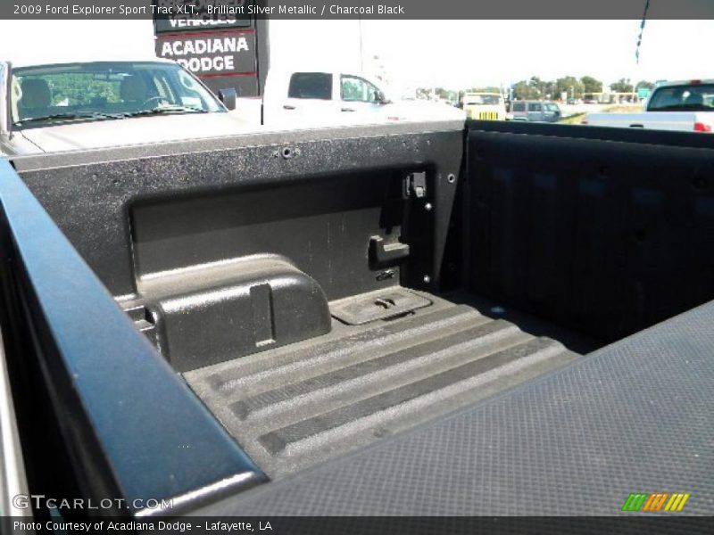 Brilliant Silver Metallic / Charcoal Black 2009 Ford Explorer Sport Trac XLT