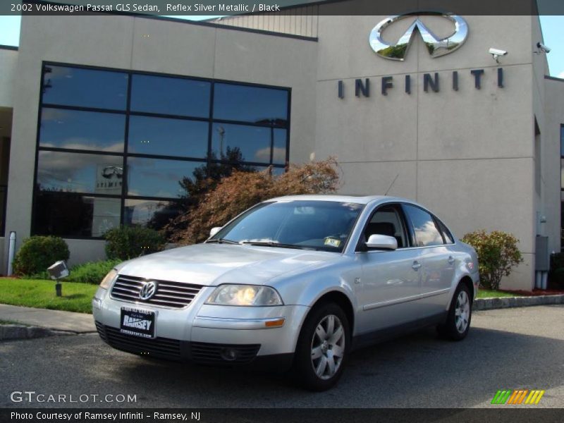 Reflex Silver Metallic / Black 2002 Volkswagen Passat GLS Sedan