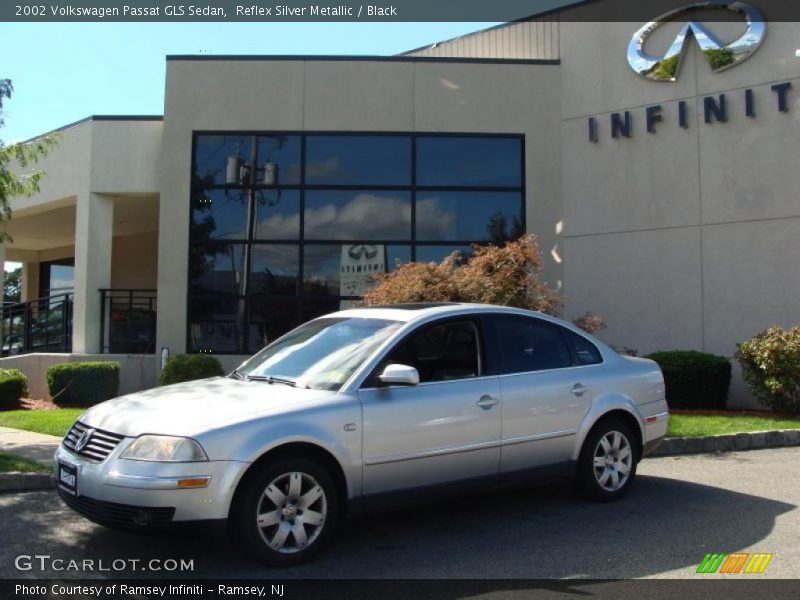 Reflex Silver Metallic / Black 2002 Volkswagen Passat GLS Sedan