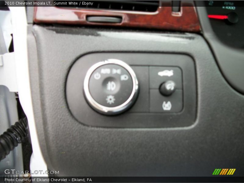 Summit White / Ebony 2010 Chevrolet Impala LT