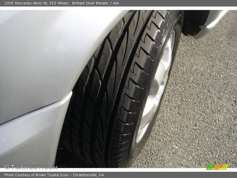 Brilliant Silver Metallic / Ash 2005 Mercedes-Benz ML 350 4Matic