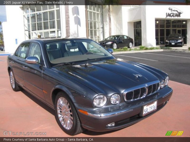 Slate Metallic / Ivory 2005 Jaguar XJ Vanden Plas