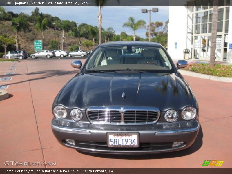 Slate Metallic / Ivory 2005 Jaguar XJ Vanden Plas