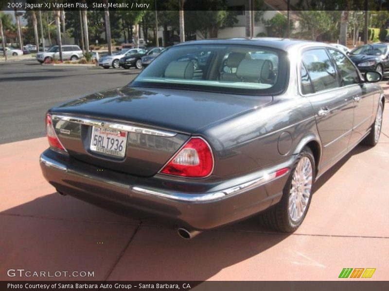 Slate Metallic / Ivory 2005 Jaguar XJ Vanden Plas