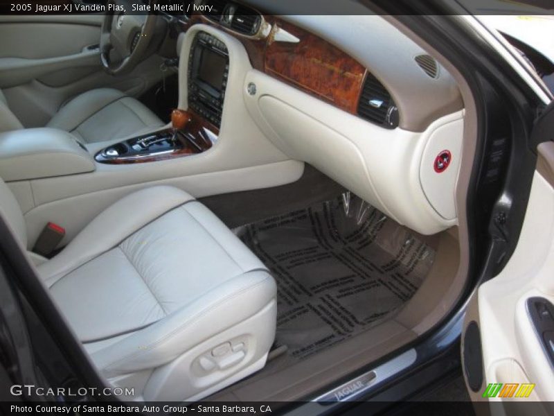 Slate Metallic / Ivory 2005 Jaguar XJ Vanden Plas