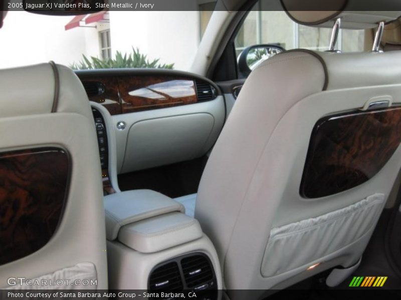 Slate Metallic / Ivory 2005 Jaguar XJ Vanden Plas