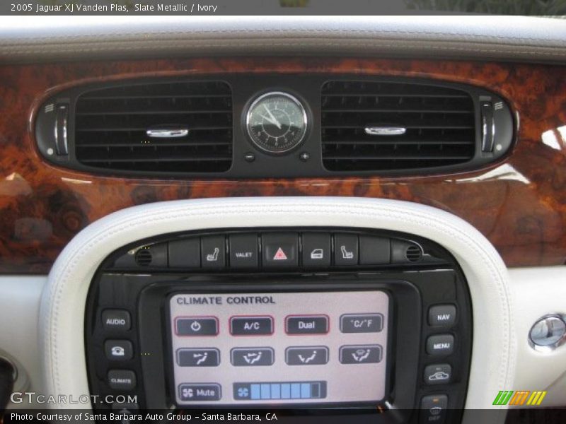 Slate Metallic / Ivory 2005 Jaguar XJ Vanden Plas