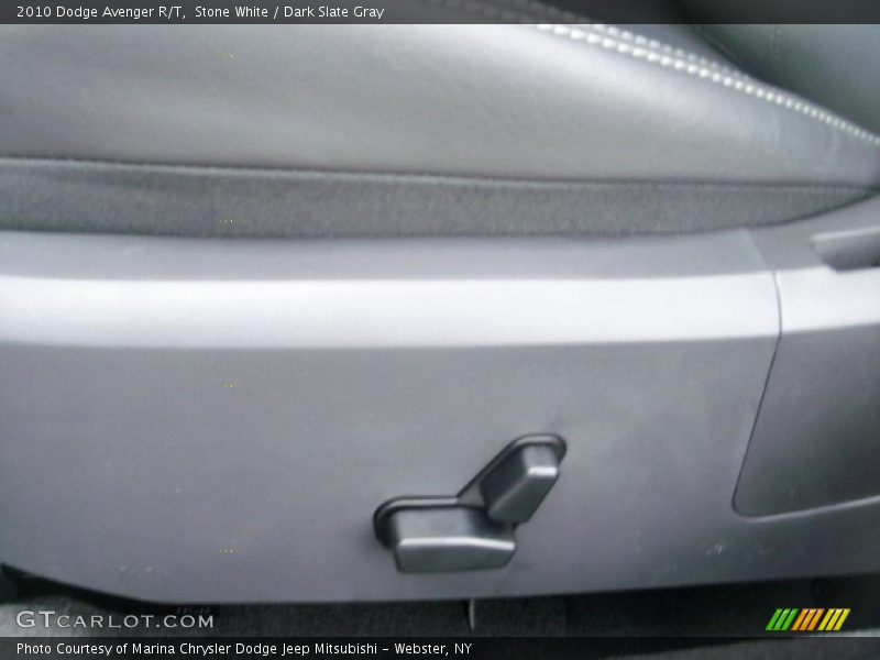 Stone White / Dark Slate Gray 2010 Dodge Avenger R/T