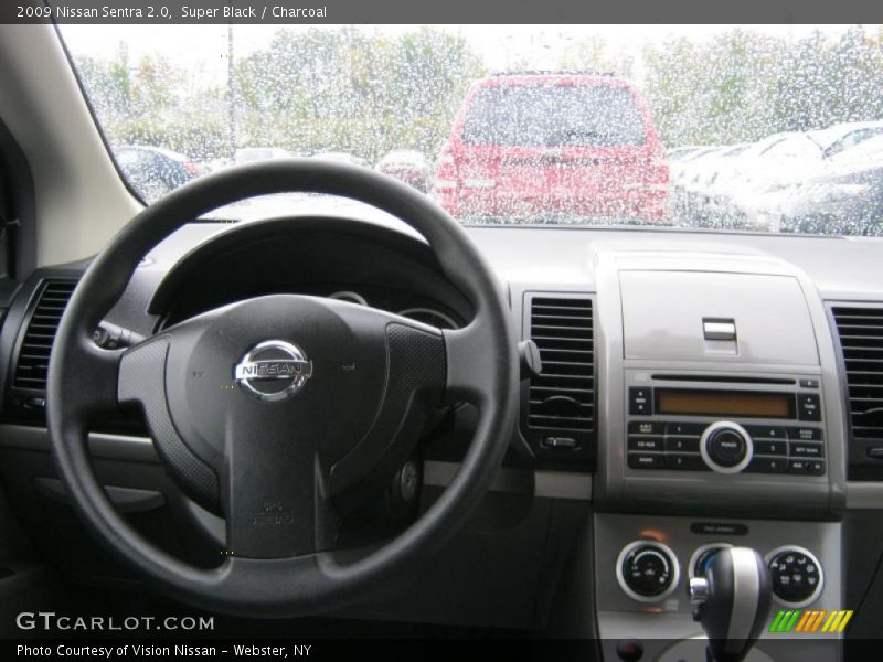 Super Black / Charcoal 2009 Nissan Sentra 2.0