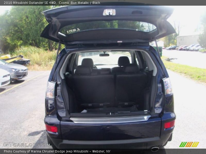 Cosmic Blue Metallic / Black 2010 Mitsubishi Outlander SE 4WD