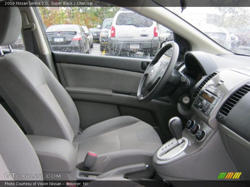 Super Black / Charcoal 2009 Nissan Sentra 2.0