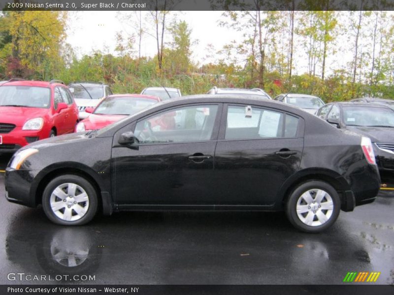 Super Black / Charcoal 2009 Nissan Sentra 2.0