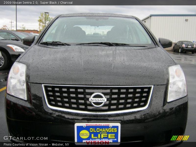 Super Black / Charcoal 2009 Nissan Sentra 2.0