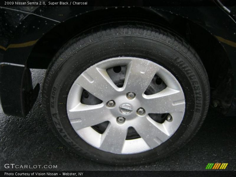Super Black / Charcoal 2009 Nissan Sentra 2.0