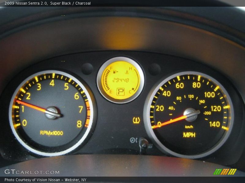 Super Black / Charcoal 2009 Nissan Sentra 2.0