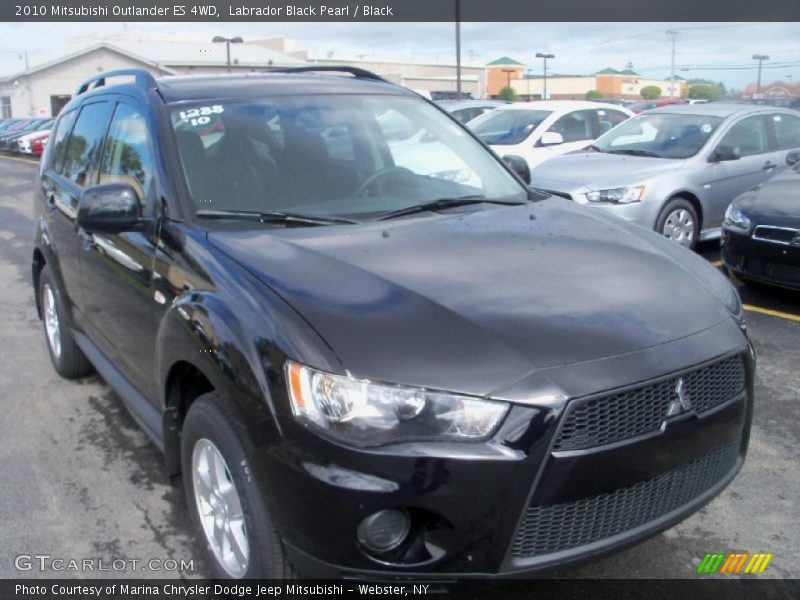 Labrador Black Pearl / Black 2010 Mitsubishi Outlander ES 4WD
