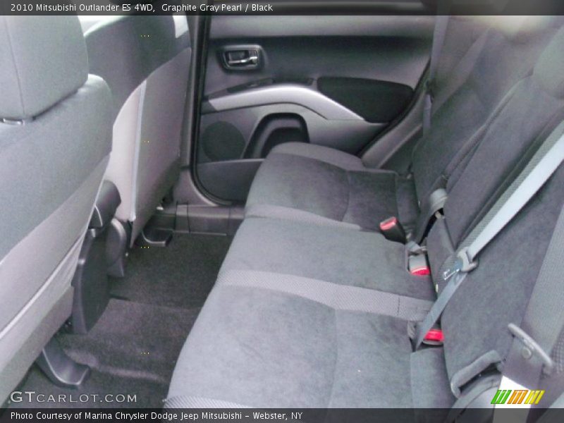 Graphite Gray Pearl / Black 2010 Mitsubishi Outlander ES 4WD
