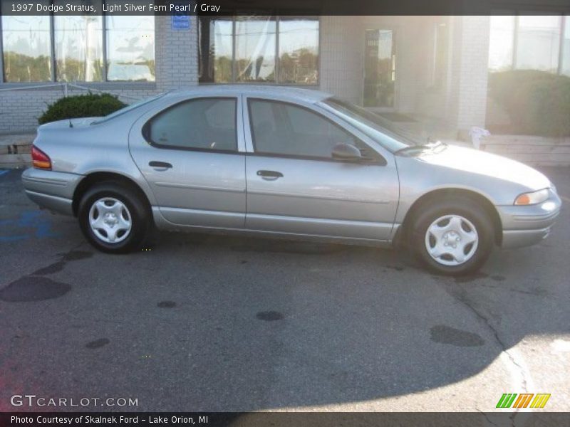 Light Silver Fern Pearl / Gray 1997 Dodge Stratus