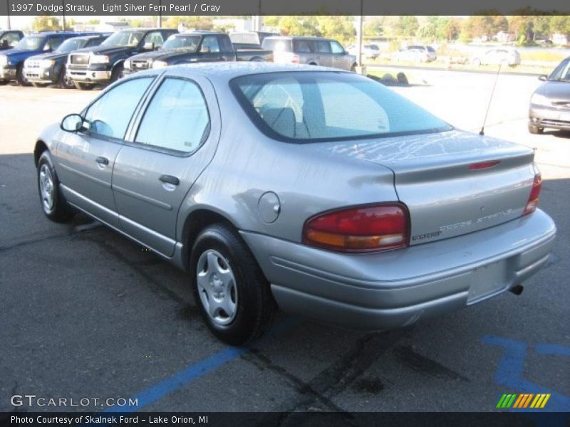 Light Silver Fern Pearl / Gray 1997 Dodge Stratus