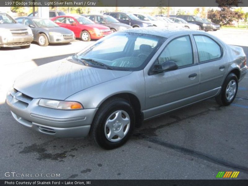 Light Silver Fern Pearl / Gray 1997 Dodge Stratus