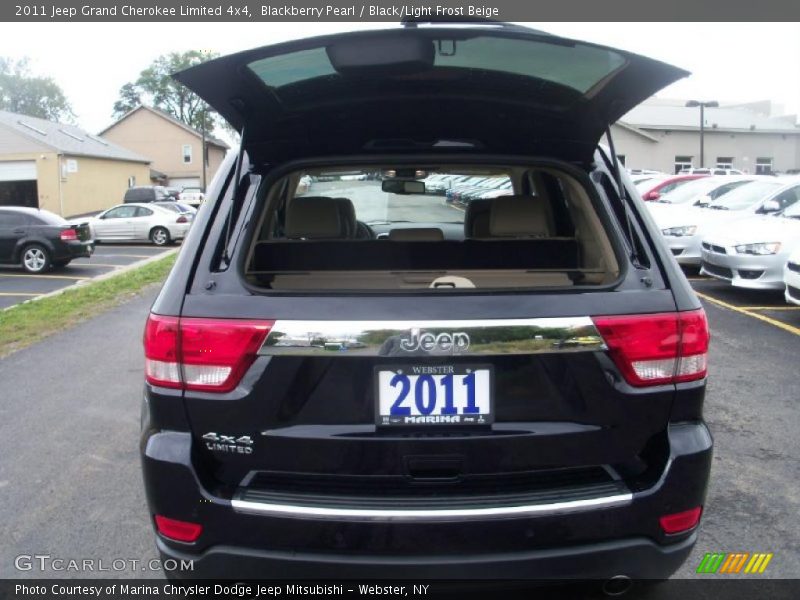 Blackberry Pearl / Black/Light Frost Beige 2011 Jeep Grand Cherokee Limited 4x4