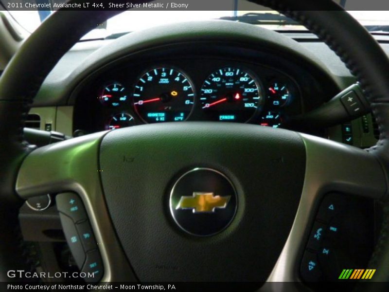 Sheer Silver Metallic / Ebony 2011 Chevrolet Avalanche LT 4x4