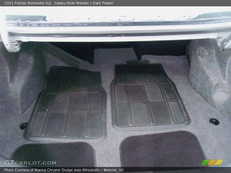 Galaxy Silver Metallic / Dark Pewter 2001 Pontiac Bonneville SLE