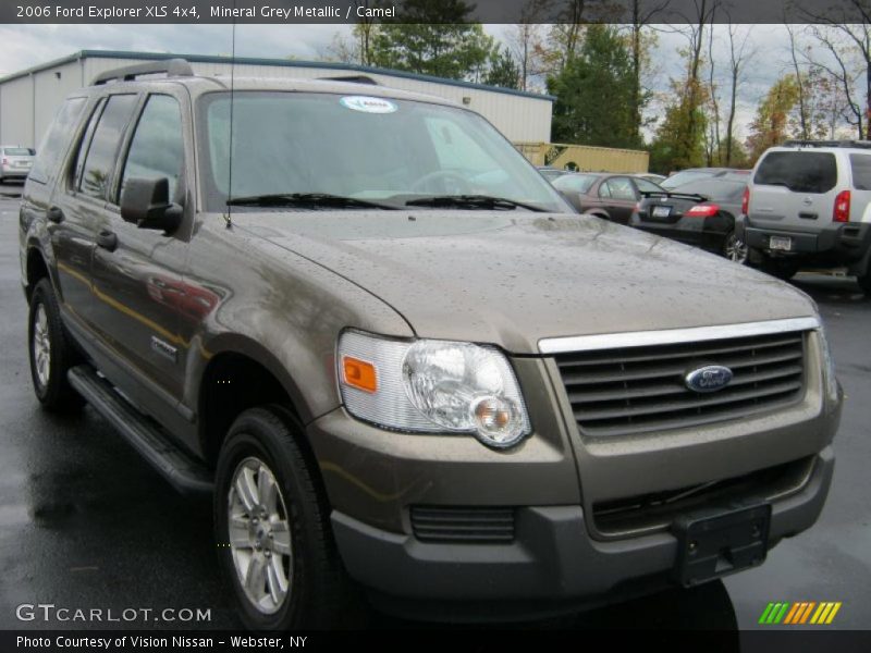 Mineral Grey Metallic / Camel 2006 Ford Explorer XLS 4x4